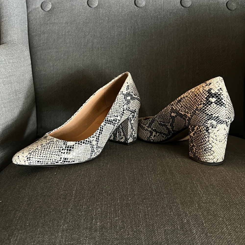 Corso como snakeskin heels